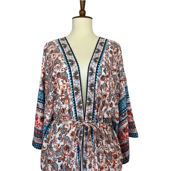 Stunning Floral Paisley Belted Kimono Beach Coverup Duster - Picture 5 of 16